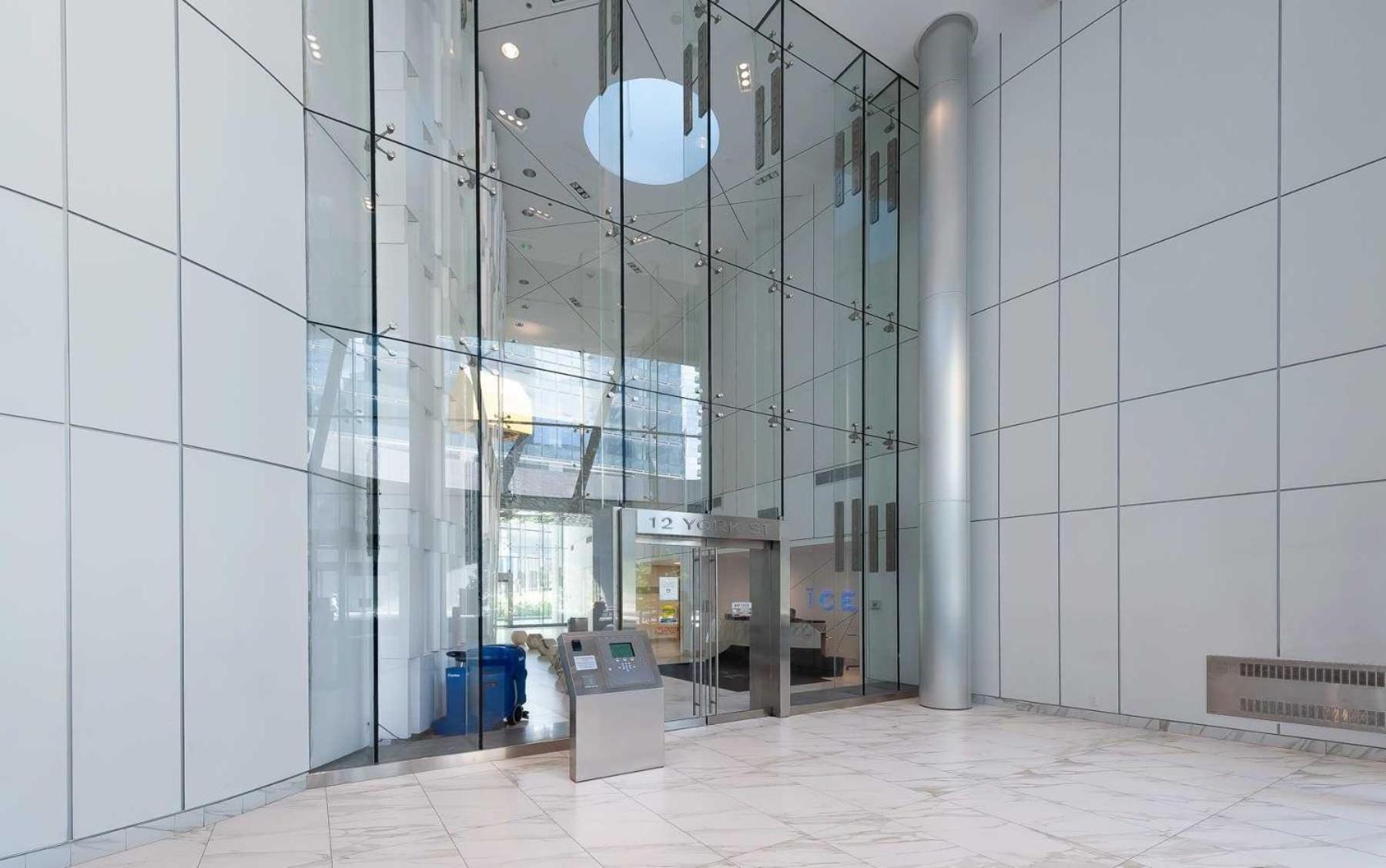 Grand Royal Suites Toronto Ngoại thất bức ảnh
