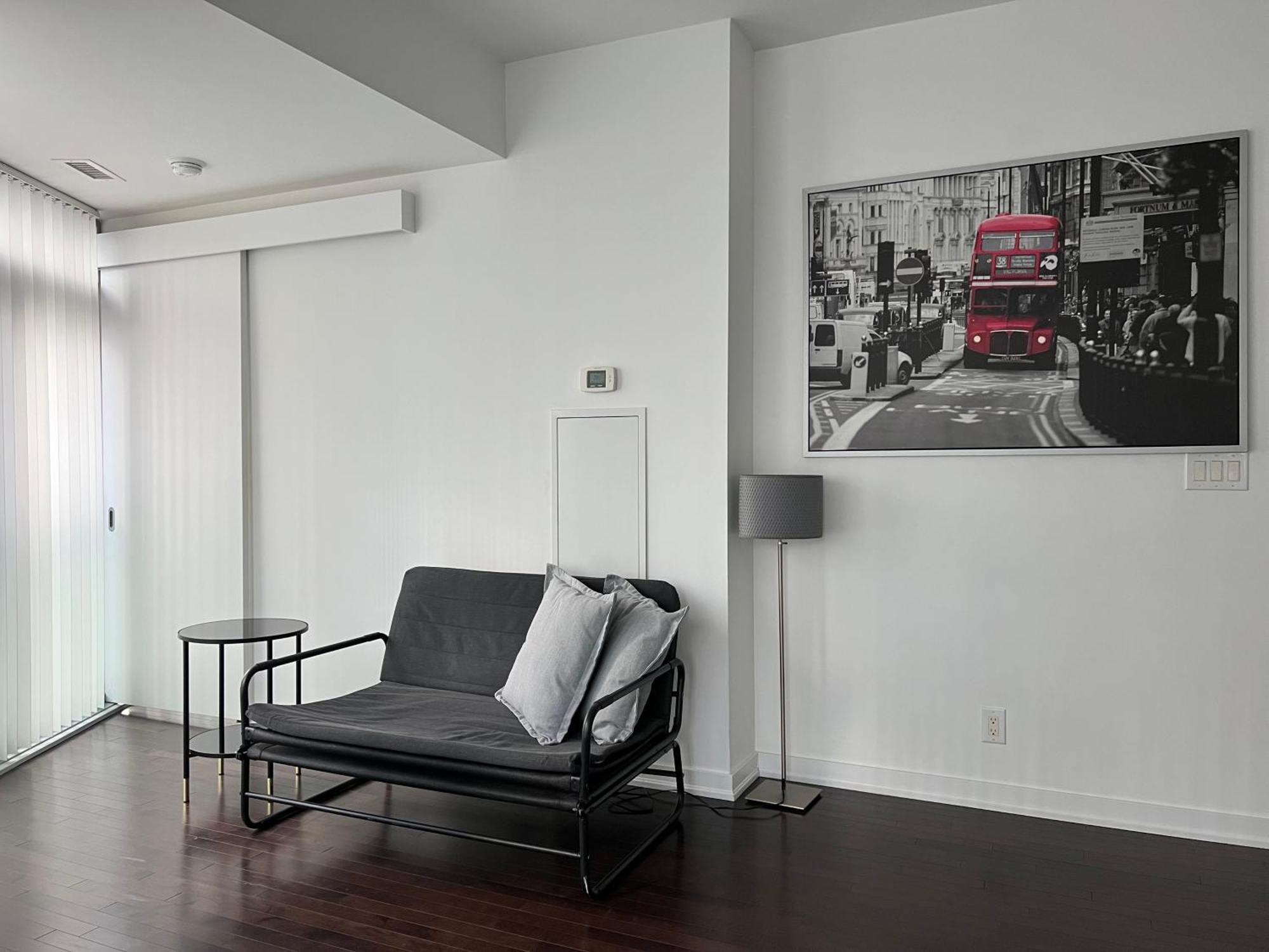 Grand Royal Suites Toronto Phòng bức ảnh
