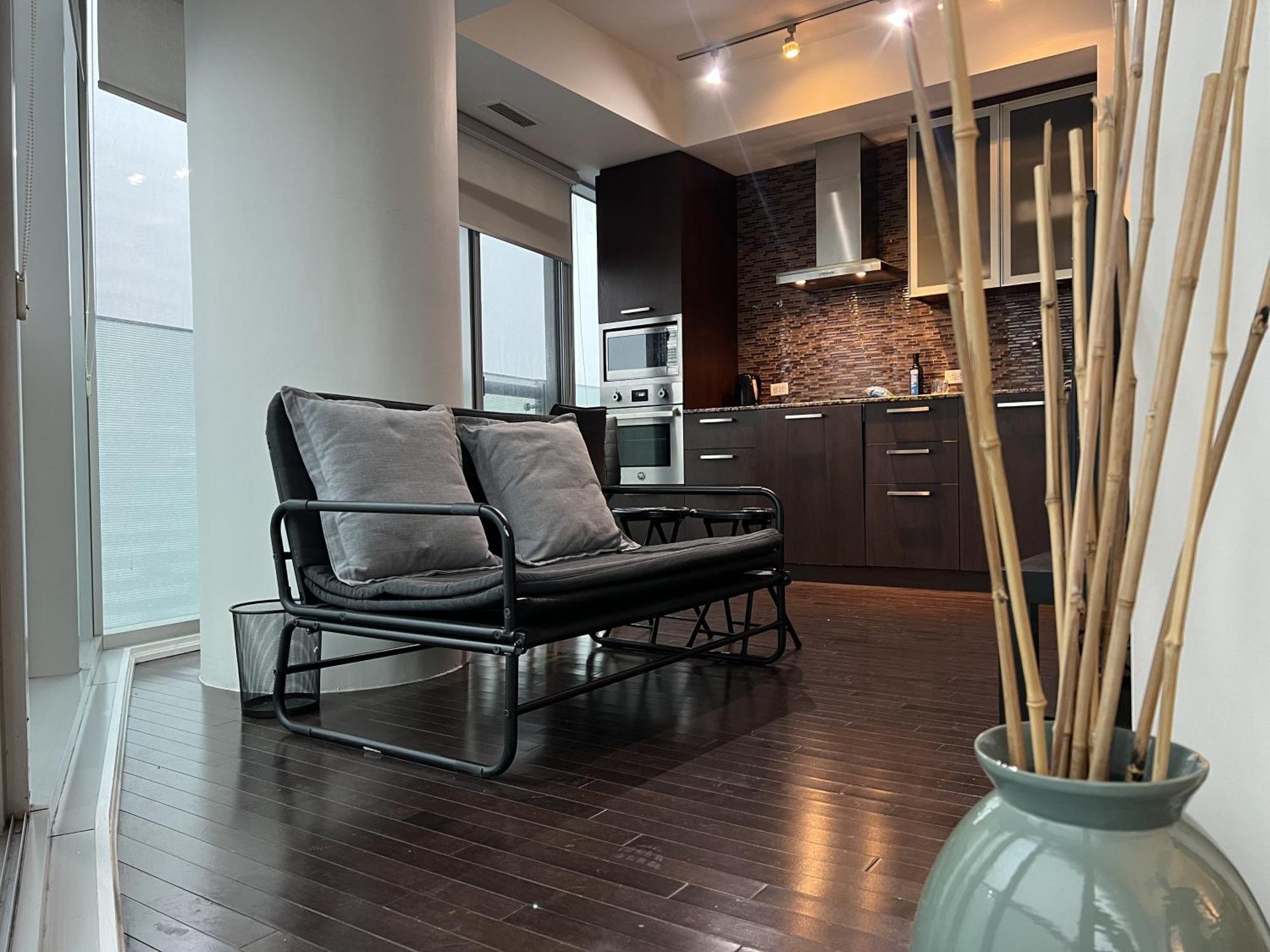 Grand Royal Suites Toronto Phòng bức ảnh
